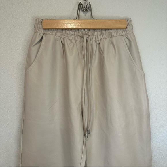 Lane 201 Women’s Cream Leather Joggers - Picture 14 of 14